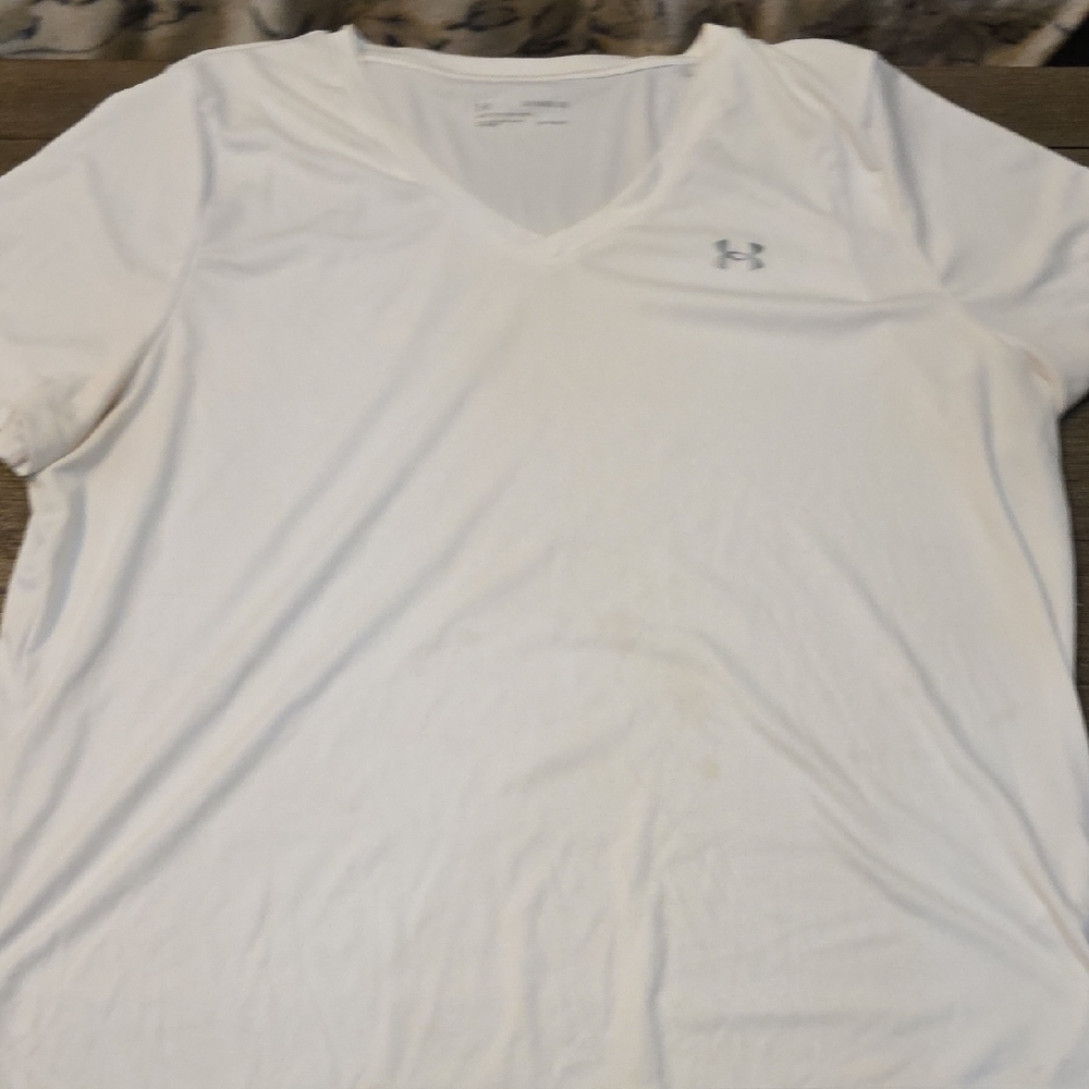 Under Armour Classic White V-Neck Tee
